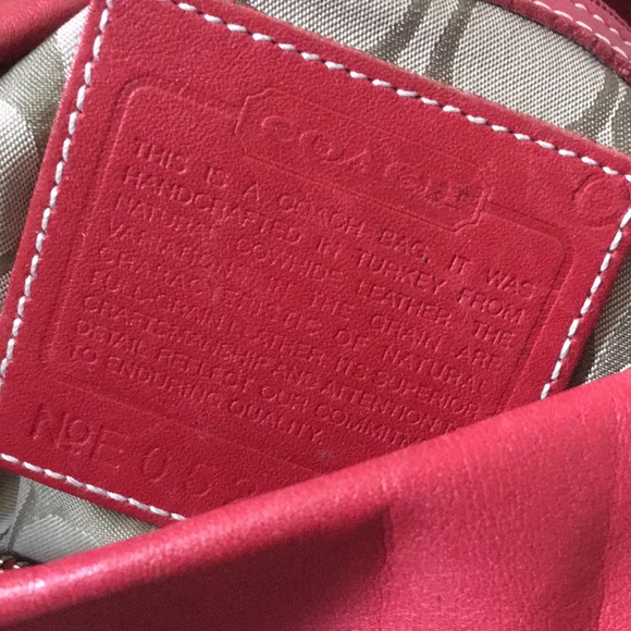 Like new Coach shoulder bag - Picture 3 of 6